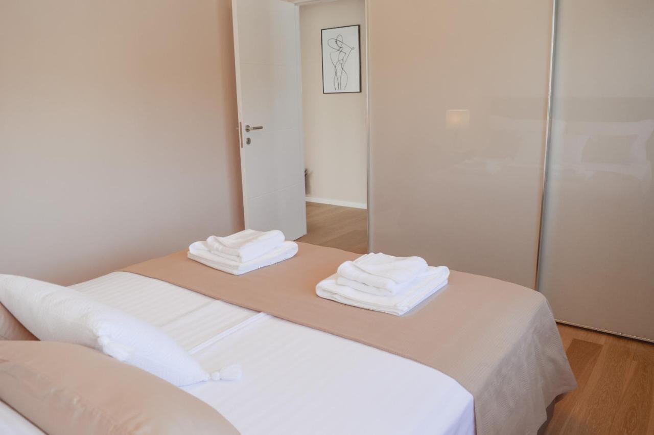 Rova Apartment Malinska Eksteriør billede