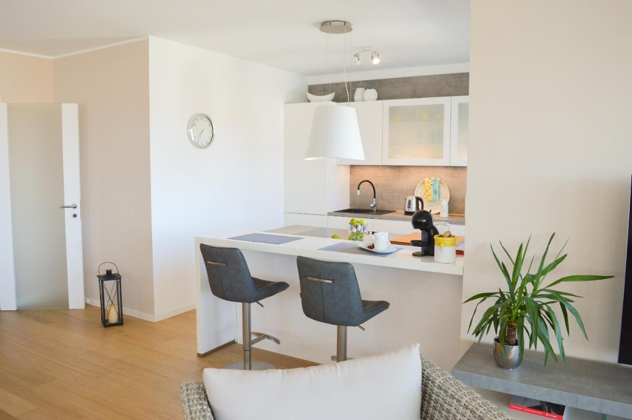Rova Apartment Malinska Eksteriør billede